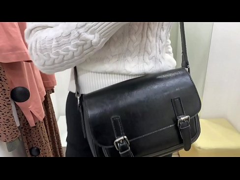 ❤️ Публичная мастурбация молоденькой сучки ФералБерри с дилдо в примерочной ❤❌ Красивое порно на tvmarket.top ❌️